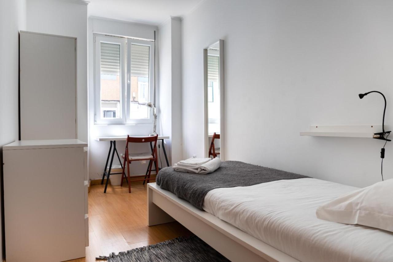 Entrecampos - Family Apartment With Terrace Lisboa المظهر الخارجي الصورة